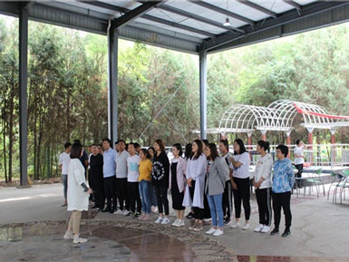 昌禾商學(xué)院丨桃李春風(fēng)，師恩難忘，致敬“筑夢(mèng)人”